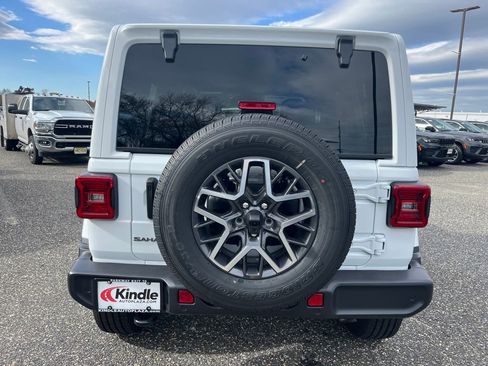 New 2026 Jeep Wrangler Sahara w/ Safety Group image 25