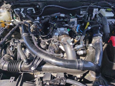 Used 2022 Ford Bronco Wildtrak image 22