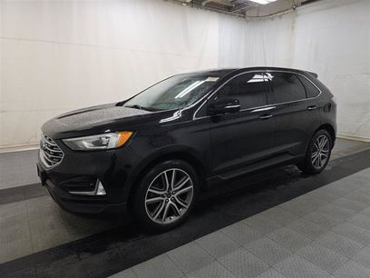 Used 2019 Ford Edge Titanium w/ Canadian Touring Package