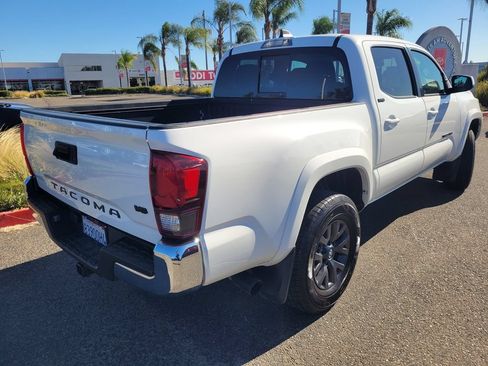 Used 2023 Toyota Tacoma SR5 RWD image 4