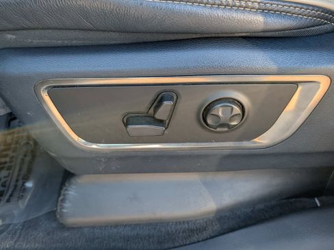 Used 2020 RAM 1500 Limited image 23