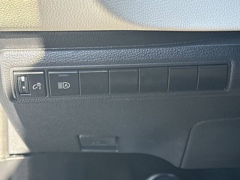 Certified 2025 Toyota Corolla LE w/ Convenience Package image 21