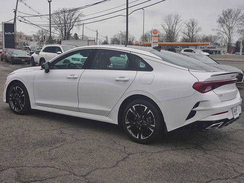Used 2023 Kia K5 GT-Line image 9