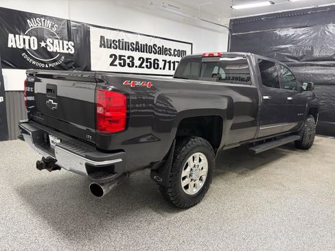 Used 2015 Chevrolet Silverado 2500 LTZ w/ Duramax Plus Package image 3