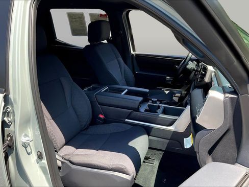Used 2026 Toyota Tundra SR5 w/ SR5 Convenience Package RWD image 9