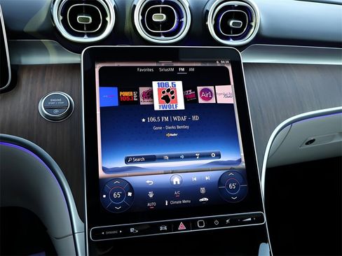 Certified 2025 Mercedes-Benz C 300 4MATIC Sedan image 23