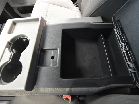 Used 2015 Ford F150 XLT w/ Trailer Tow Package image 18