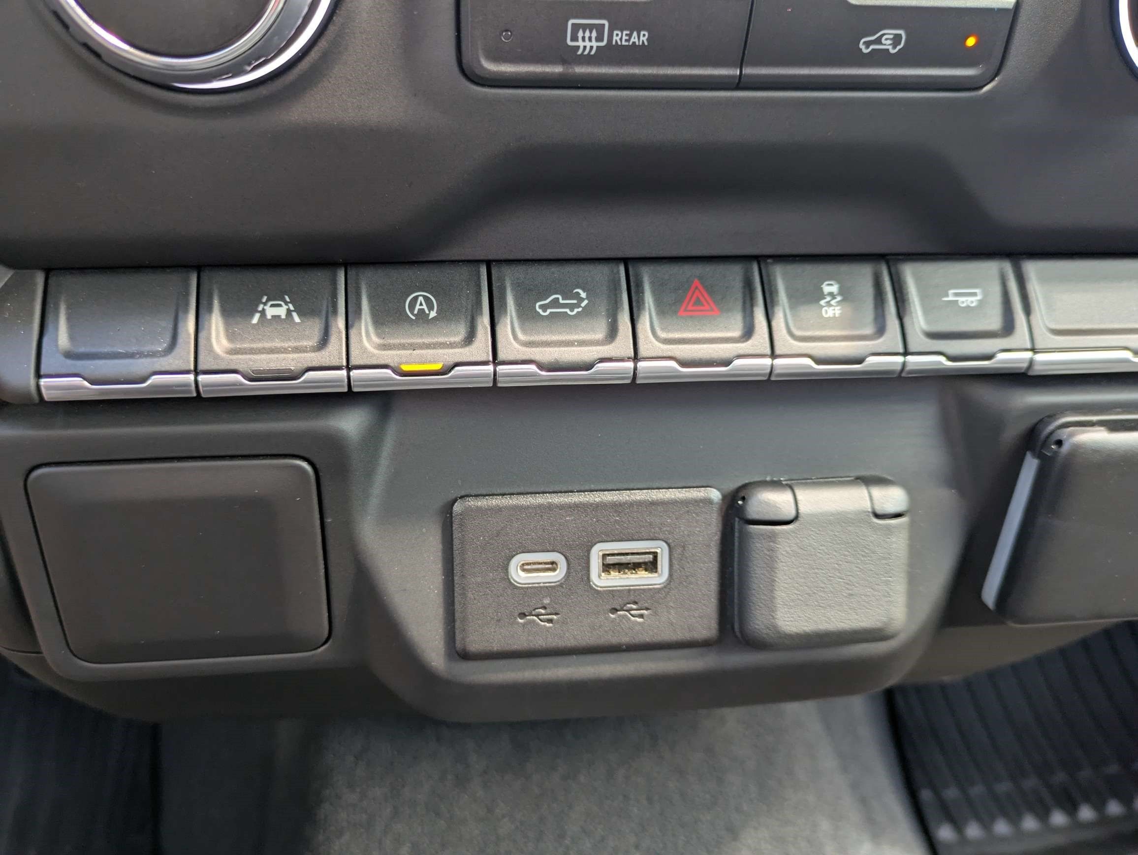 Used 2022 Chevrolet Silverado 1500 Custom RWD image 27