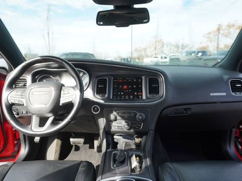 Used 2015 Dodge Charger SXT w/ AWD Plus Group image 27