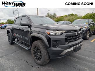 Used 2024 Chevrolet Colorado Trail Boss w/ Advanced Trailering Package AWD/4WD video 1