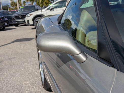 Used 2002 Chevrolet Corvette Convertible w/ Preferred Equipment Group2 image 12