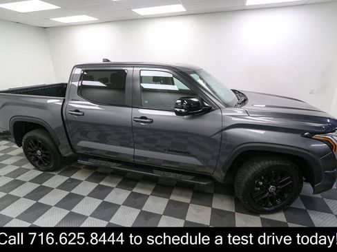 Used 2024 Toyota Tundra Limited AWD/4WD image 5