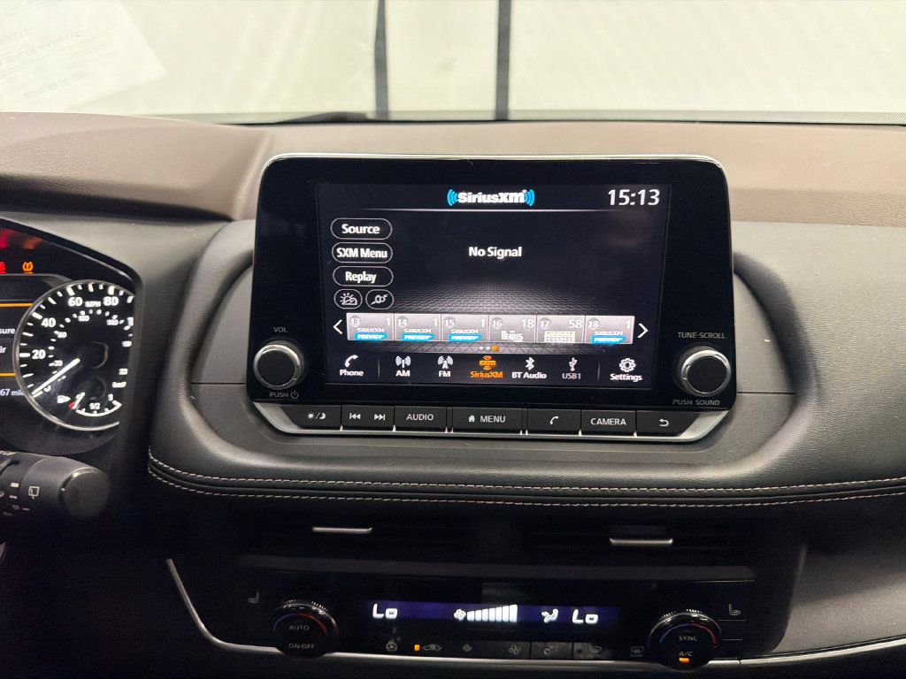 Used 2023 Nissan Rogue SV w/ SV Premium B Package FWD image 29