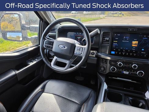 Used 2025 Ford F250 Lariat w/ Chrome Package AWD/4WD image 14