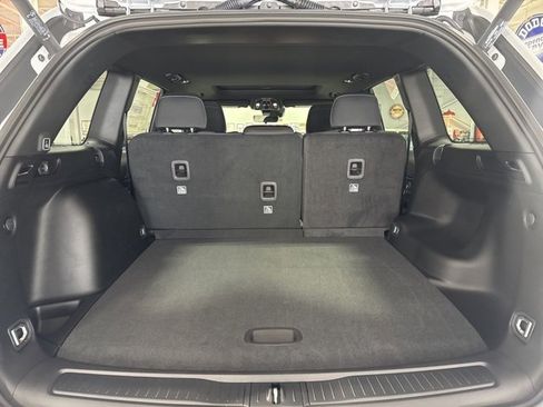 New 2025 Jeep Grand Cherokee Laredo X w/ Luxury Tech Group I image 28