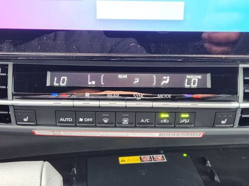 New 2026 Toyota Sienna XLE Woodland Edition image 17