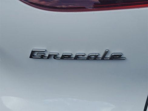 Used 2024 Maserati Grecale GT image 6
