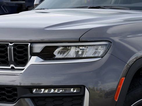New 2026 Jeep Grand Cherokee L Limited image 10