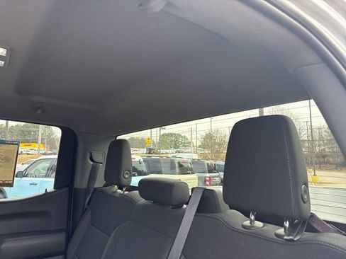 Used 2022 Chevrolet Silverado 1500 LT image 29