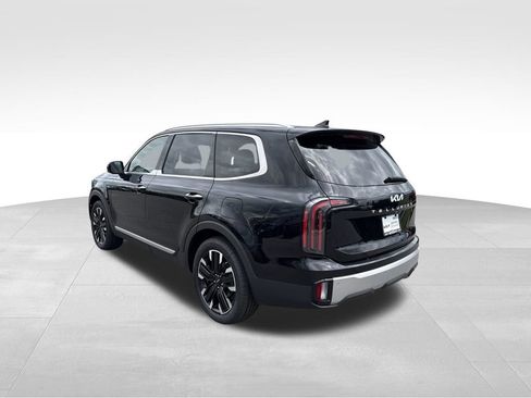 Certified 2023 Kia Telluride SX Prestige AWD/4WD image 9