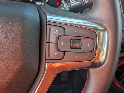 Used 2025 Chevrolet Blazer RS image 23