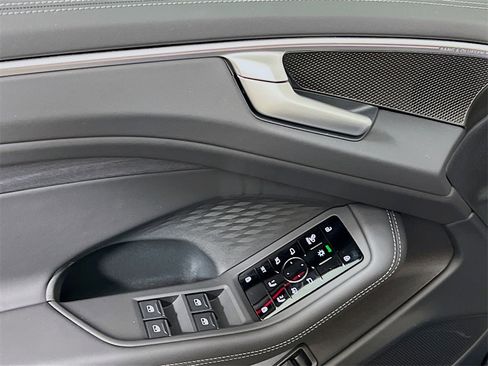 New 2026 Audi A6 Premium Plus image 18