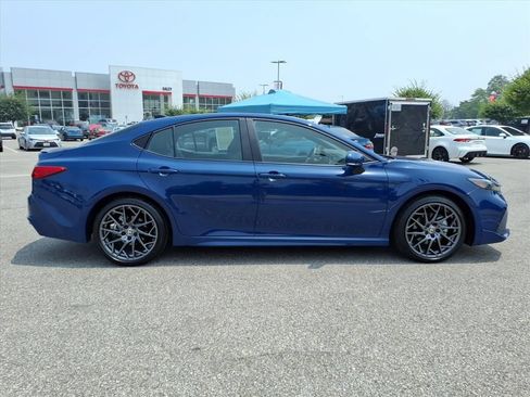 Certified 2025 Toyota Camry XSE FWD image 3