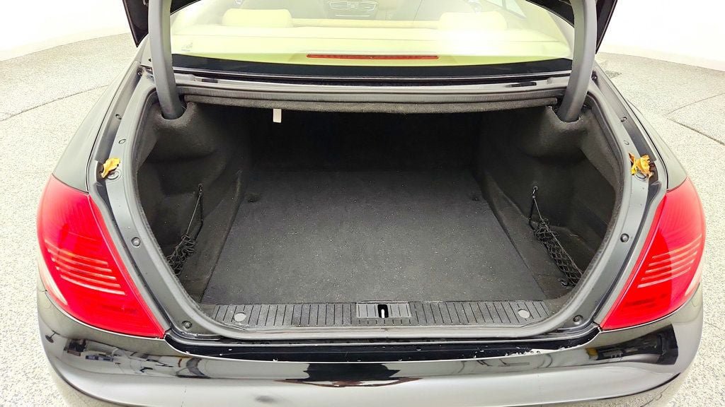 Used 2010 Mercedes-Benz CL 550 4MATIC image 22