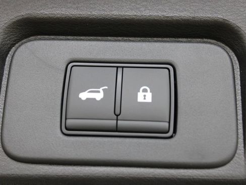 New 2026 Nissan Rogue SV image 30