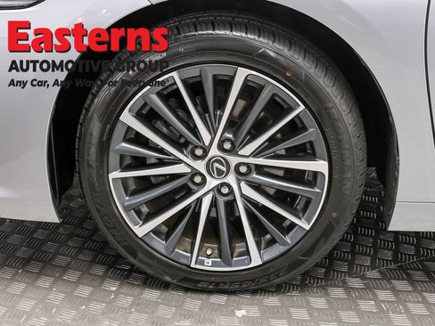 Used 2022 Lexus ES 350 w/ Premium Package FWD image 28