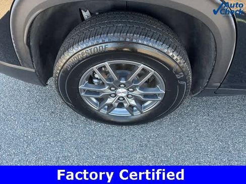 Certified 2025 GMC Acadia Elevation image 9