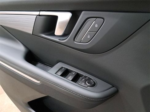 New 2026 Buick Enclave Preferred image 33