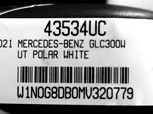 Certified 2021 Mercedes-Benz GLC 300 image 23