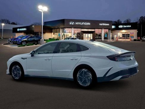 New 2026 Hyundai Sonata SEL image 4