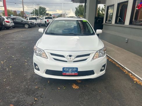 Used 2012 Toyota Corolla LE image 22