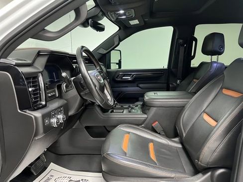 Used 2024 GMC Sierra 3500 AT4 w/ AT4 Premium Plus Package image 18