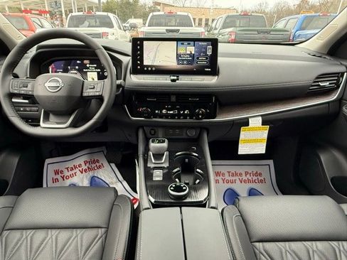 New 2026 Nissan Rogue Platinum w/ Platinum Premium Package image 26