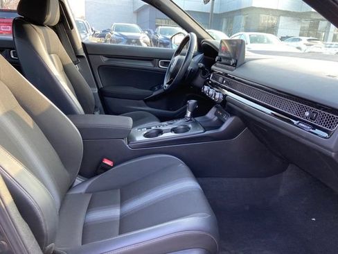Used 2023 Honda Civic Sport image 25