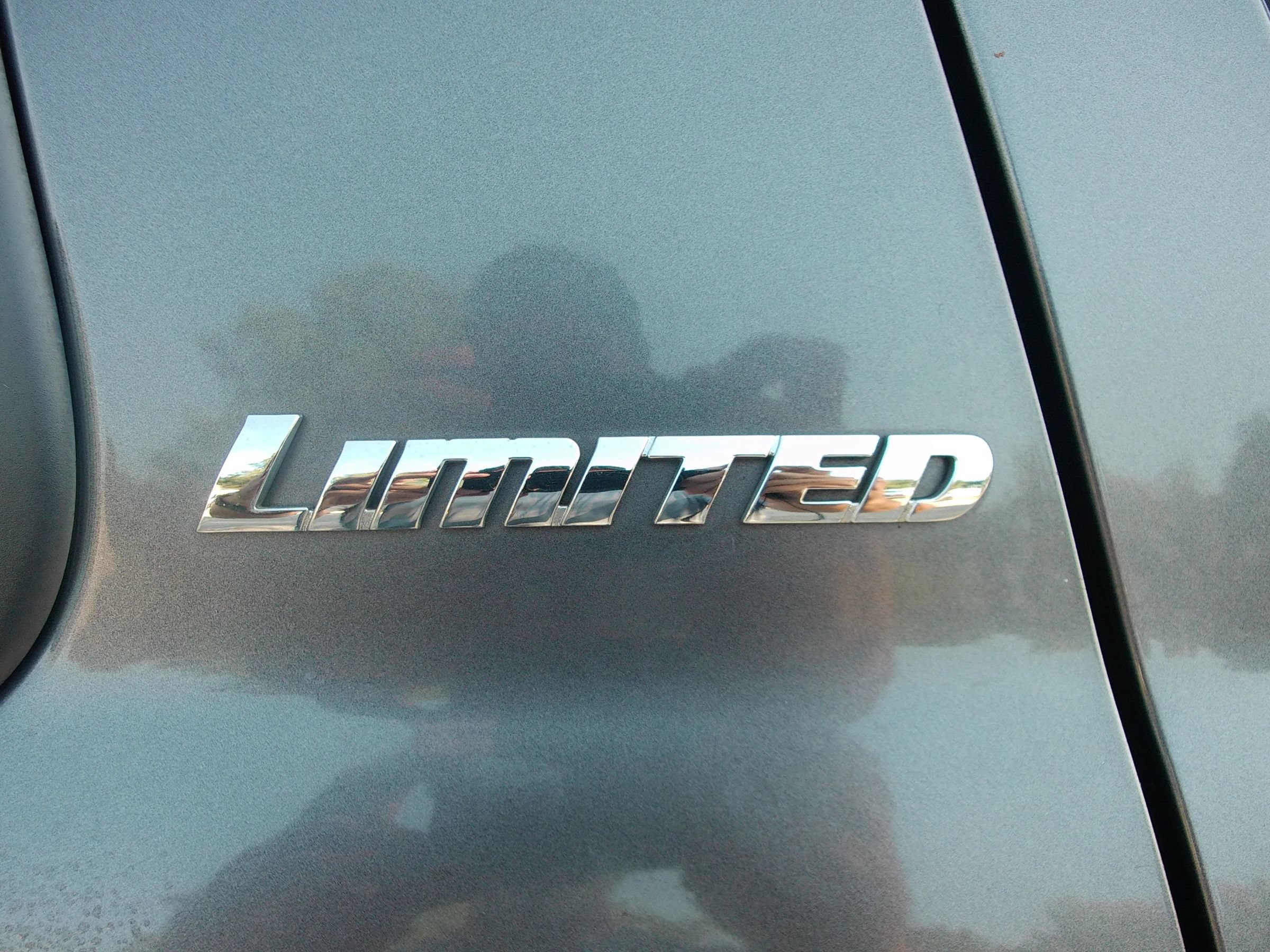 Used 2014 Toyota Sequoia Limited RWD image 54