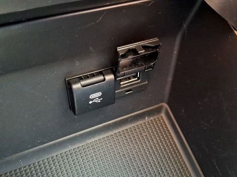 Used 2024 INEOS Grenadier Trialmaster Edition image 25