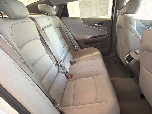 Used 2024 Chevrolet Malibu LT image 29
