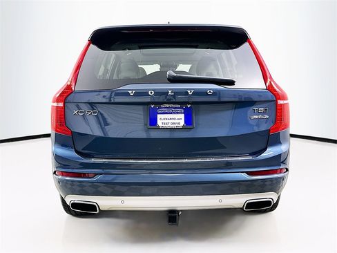 Used 2020 Volvo XC90 T5 Momentum w/ Protection Package Premier image 15