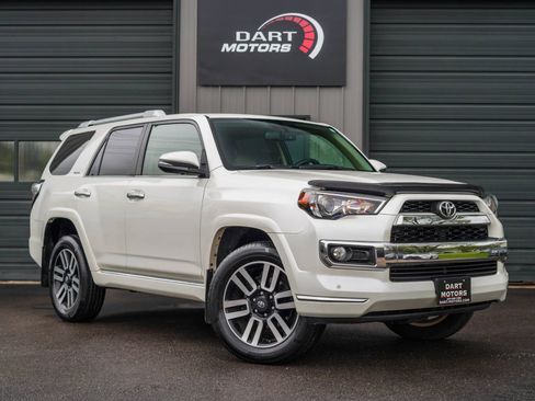 Used 2017 Toyota 4Runner Limited AWD/4WD image 1