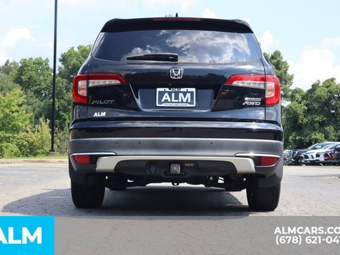 Used 2019 Honda Pilot Touring image 7