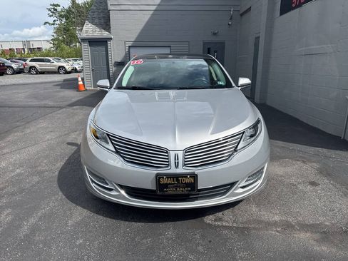 Used 2016 Lincoln MKZ AWD w/ Equipment Group 300A Reserve image 2
