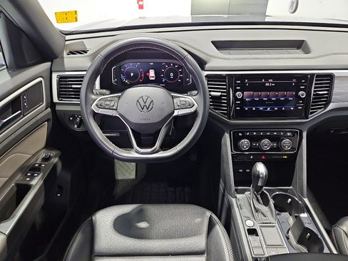 Used 2023 Volkswagen Atlas Cross Sport SE w/ Black Wheel Package FWD image 14