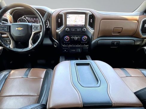 Used 2021 Chevrolet Silverado 2500 High Country w/ Z71 Off-Road Package AWD/4WD image 16