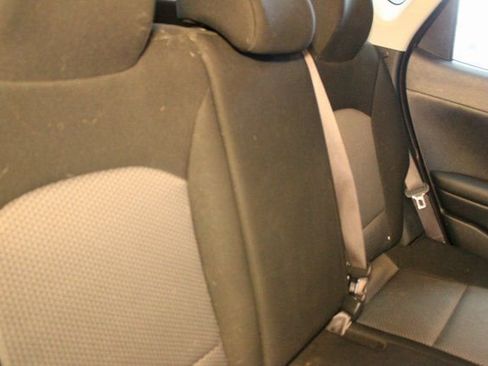 Used 2022 Kia Soul LX w/ Technology Package image 12