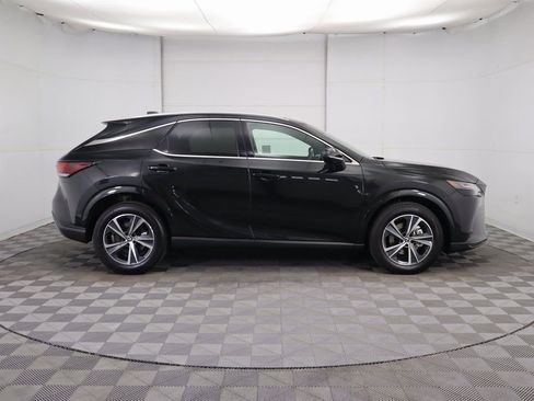 Used 2025 Lexus RX 350 FWD w/ Technology Package image 4