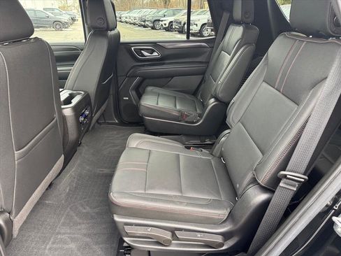 Used 2022 Chevrolet Tahoe RST w/ Luxury Package image 8